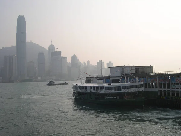 June 2004 Star Ferry Making Crossing Victoria Harbor — Stock Photo, Image