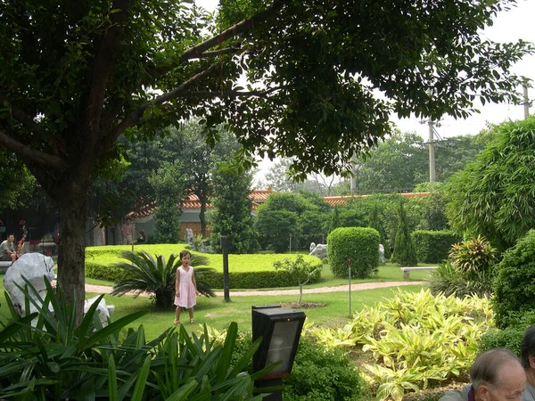 Říj 2004 Zahrada Chrámu Fangcun Wong Tai Sin — Stock fotografie