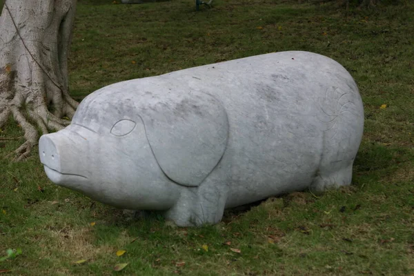 September 2004 Tierkreiszeichen Statue Chinesischen Park Hong Kon — Stockfoto
