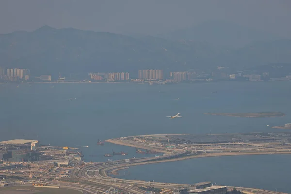 2021年10月24日香港のランタウ島から国際空港 — ストック写真