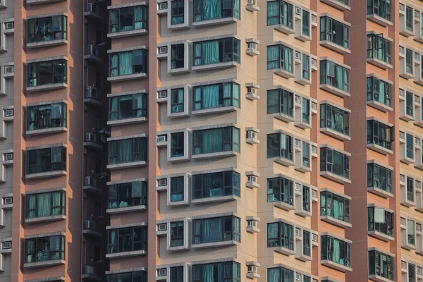 Tiu Keng Leng adlı bir emlak kat mülkiyeti