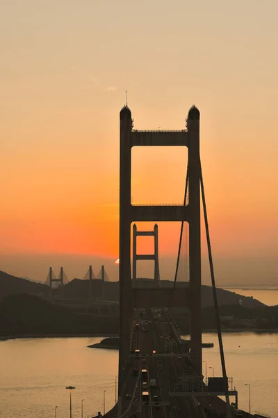 Vista Ángulo Bajo Del Puente Tsing Con Puesta Sol Cielo — Foto de Stock