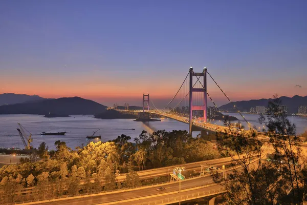 Tsing Suspension Bridge Que Conecta Ilha Lantau Com Kowloon — Fotografia de Stock