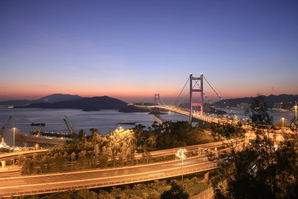 Tsing Suspension Bridge Que Conecta Ilha Lantau Com Kowloon — Fotografia de Stock