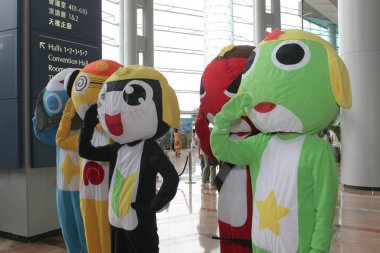 31 Temmuz 2005 Comic Party 'deki güzel Cosplayer,