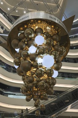27 Kasım 2021. Hong Kong 'daki Times Square Mall' da Noel süslemesi.