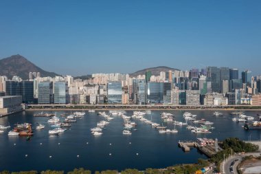 11 Aralık 2021 Kwun Tong Tayfun Sığınağı, Kwun Tong Bypass ve ticari bina