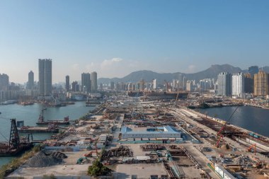 11 Aralık 2021 'de Kai Tak Hong Kong' daki inşaat alanının havadan görüntüsü.