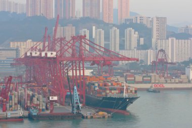 5 Ocak 2008 Kwai Tsing Yolu ve Tsing Yi Güney Köprüsü