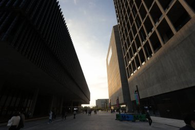 30 Aralık 2021 M + Müze, Batı Kowloon Kültür Bölgesi M + binası