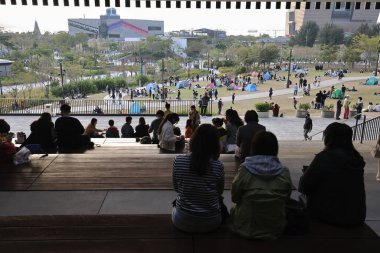 30 Aralık 2021 Grand Stair Plaza Batı Kowloon Kültür Bölgesi M + Müzesi 