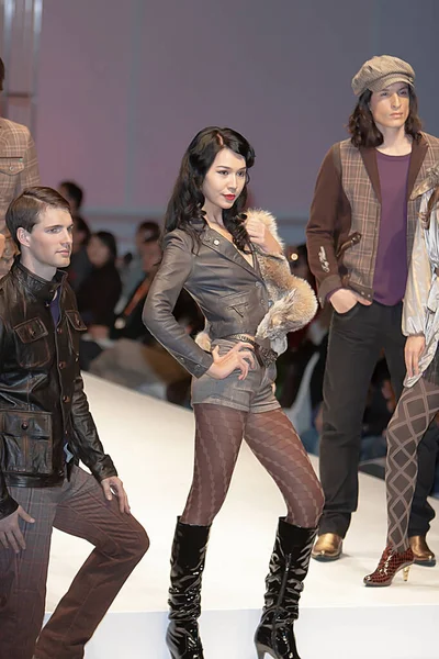 Jan 2008 Fashion Show Catwalk Runway Show Event Fashion Week — Stockfoto