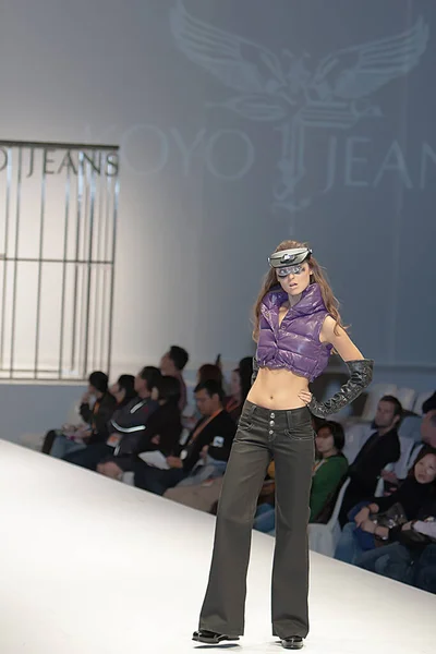 Jan 2008 Fashion Show Catwalk Runway Show Event Fashion Week — Stockfoto