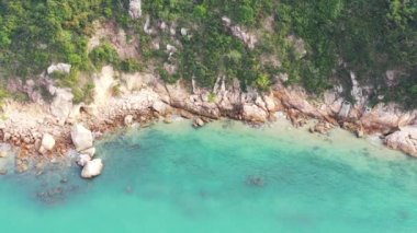 Kwun Yam Wan, Cheung Chau 'da 7 Ocak 2022 Shoreline ve Cliffs
