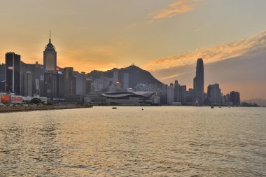 12 Kasım 2021 Skyline, liman manzaralı, Hong Kong City gün batımı