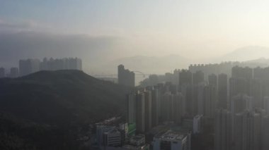 16 Ocak 2022 Tseung Kwan O Town, Hong Kong 'daki yerleşim bölgesi.