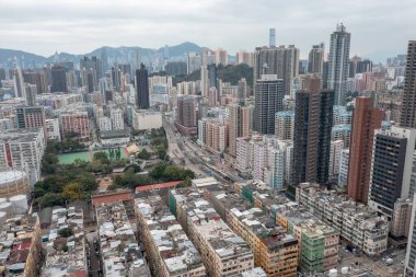 5 Şubat 2022, 13. Cadde, Ma Tau Kok Yolu 'ndaki Tong Lau grubu.