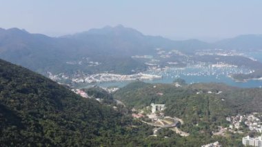 26 Şubat 2022 Hong Kong Sai Kung Bölgesinin insansız hava aracı görüntüsü