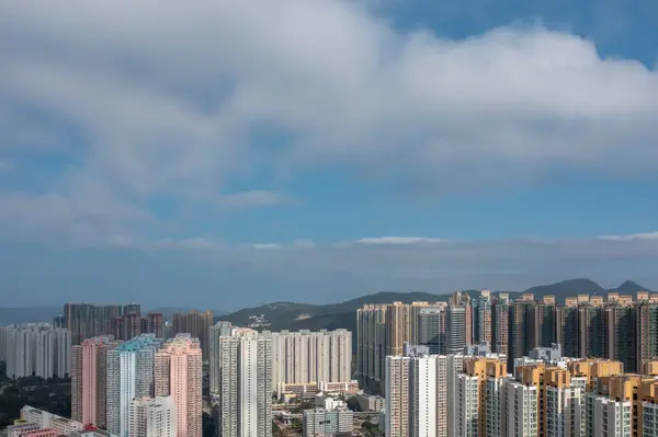 香港将军澳高层住宅大厦2022年2月27日 — 图库照片