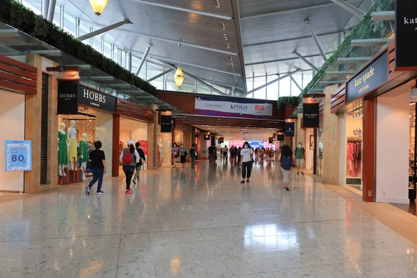 Abril 2021 Interior Con Tiendas Marca Lujo Citygate Outlets Tung — Foto de Stock