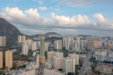 12 Mart 2022 Kowloon Körfezi Havadan Hong Kong manzarası