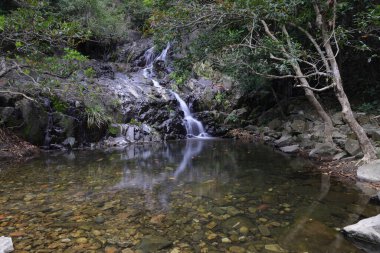 Lohas Park 'taki Siu Chik Sha şelalesi.