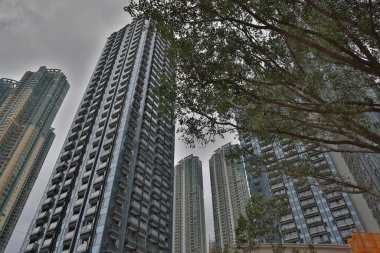 16 Mart 2022, Tseung Kwan O New Town, Hong Kong yerleşim bölgesi.