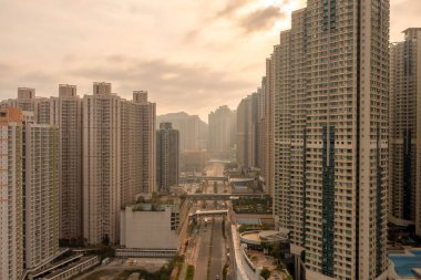 16 Mart 2022 Tseung Kwan O, Hong Kong 'da yüksek binalı apartman blokları