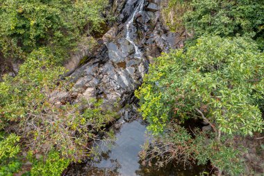 16 Mart 2022 Siu Chik Sha Şelalesi Lohas Parkı, Hong Kon