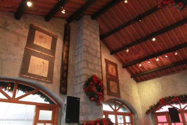 2 Ocak 2021 The Peak Loukout Restoranı, Heritage House, Hk.