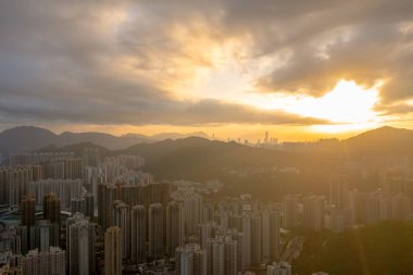 31 Mart 2022 The Cityscape at Sunset, Hong Kong, view at TK