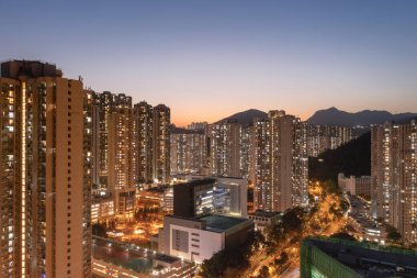 Hang Hau yerleşim alanının 4 Nisan 2022 Gece Görüşü, hk