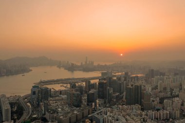 5 Nisan 2022 Kwun Tong bölgesi hava manzaralı, Hong Kong