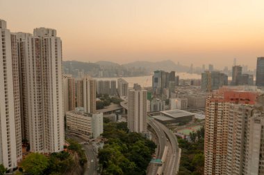 5 Nisan 2022 Tseung Kwan O yolu, Kwun Tong bölgesi, Hong Kong 