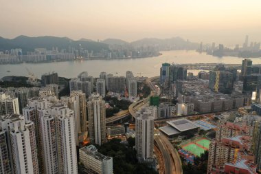 5 Nisan 2022 Kwun Tong bölgesi hava manzaralı, Hong Kong