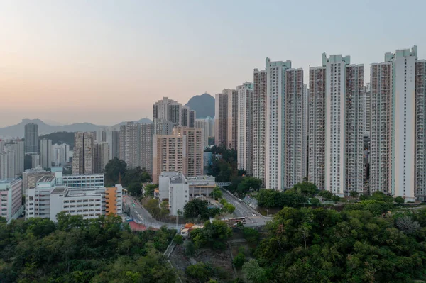 5 Nisan 2022 Yeni kamu konutları, Sau Mau Ping