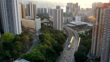 Tseung Kwan O yolu, Kwun Tong bölgesi, Hong Kong
