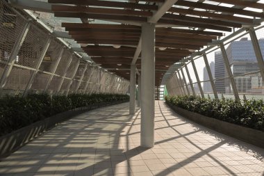 10 Nisan 2022 Kai Tak 'taki modern ayak köprüsü, hk