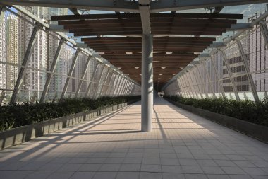 10 Nisan 2022 Kai Tak 'taki modern ayak köprüsü, hk