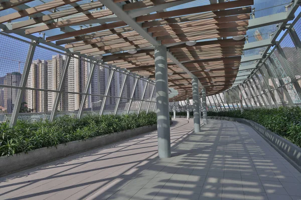 10 Nisan 2022 Kai Tak 'taki modern ayak köprüsü, hk