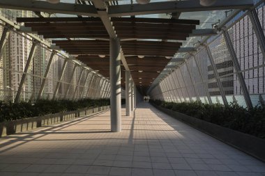 10 Nisan 2022 Kai Tak 'taki modern ayak köprüsü, hk