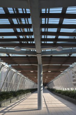 10 Nisan 2022 Kai Tak 'taki modern ayak köprüsü, hk