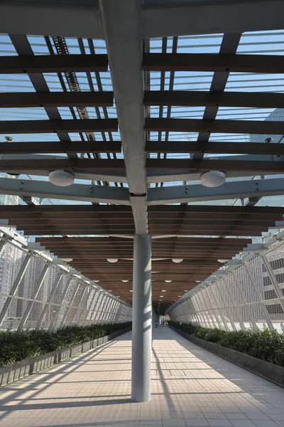 10 Nisan 2022 Kai Tak 'taki modern ayak köprüsü, hk