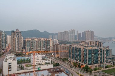 14 Nisan 2022 Güney Tseung Kwan O, Hong Kong 'da büyük bir yerleşim bölgesi.