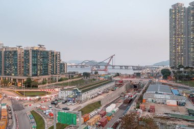 14 Nisan 2022 Tseung Kwan O 'da Cross Bay Link' te vakıf inşaatı
