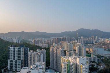 14 Nisan 2022, Tsuen Wan 'daki Serseri Kanalı, hk.