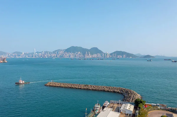 14 Nisan 2022. Hong Kong, Tsing Sheung Ln, Tsing Yi 'de.