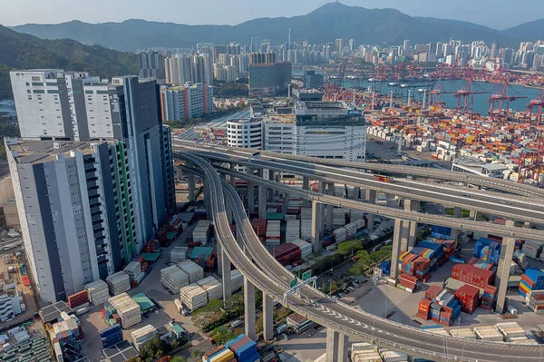 14 Nisan 2022. Nam Wan Kok 'taki Tsing sha otoyolu.