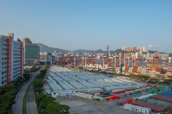 14 Nisan 2022 Tsing Yi Mobil kabin hastanesi, Covid-19 izolasyon merkezi.