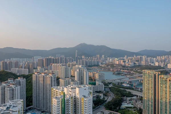 14 Nisan 2022, Tsuen Wan 'daki Serseri Kanalı, hk.